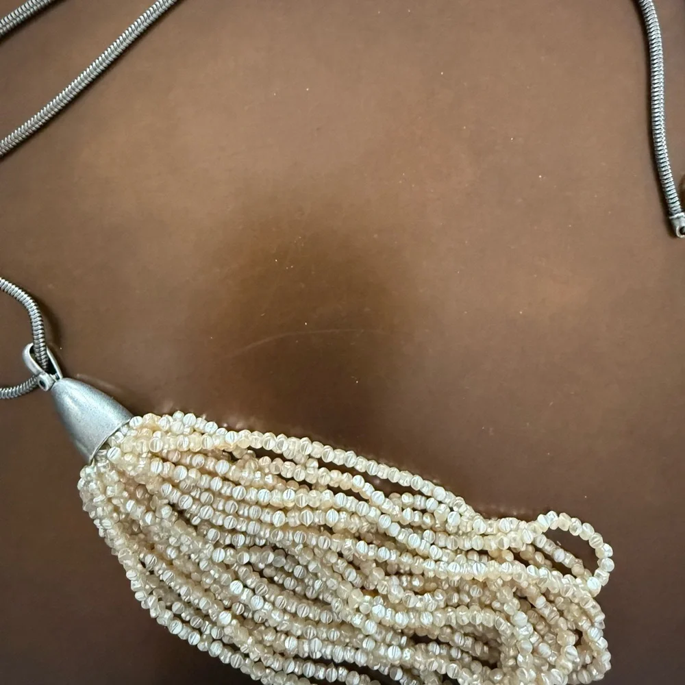 Sarah Pacini Cream Pearl Tassel Necklace EUC